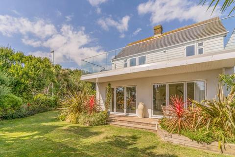 4 bedroom house for sale, Sea Lane, Goring-By-Sea, Worthing