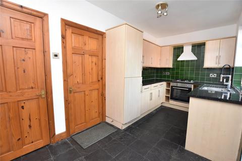 2 bedroom end of terrace house for sale, Henshaw Lane, Yeadon, Leeds, West Yorkshire