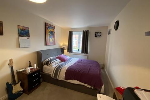 2 bedroom flat for sale, Martineau Drive, Harborne, Birmingham, B32 2AR