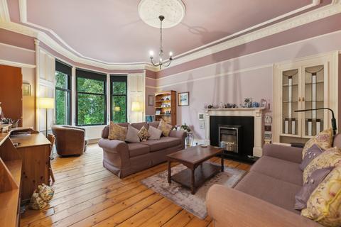 2 bedroom flat for sale, Broomhill Drive, Flat 1/2, Broomhill, Glasgow, G11 7ND