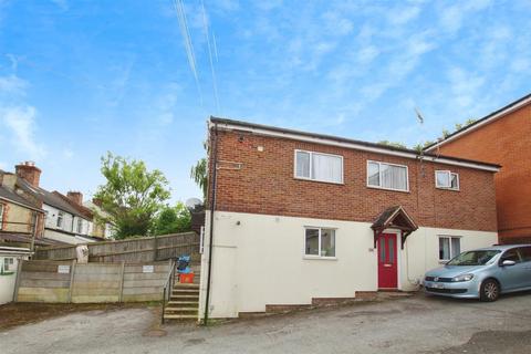 4 bedroom house for sale, Eastcott Hill, Swindon SN1