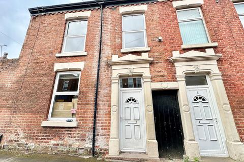 3 bedroom end of terrace house for sale, Holman Street, Preston PR1