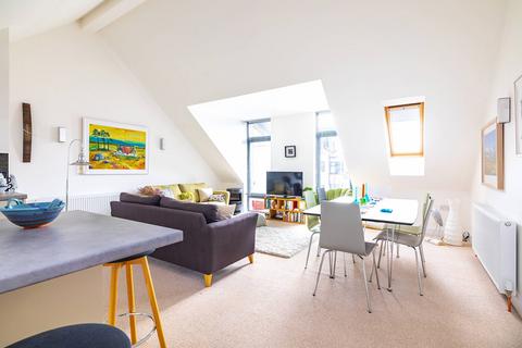 7 Strathspey Gardens, Grantown On Spey, PH26 3GZ