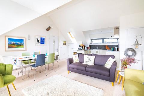 7 Strathspey Gardens, Grantown On Spey, PH26 3GZ