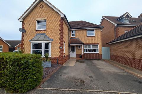 10 Adwalton Close, Newark, NG24 2GT