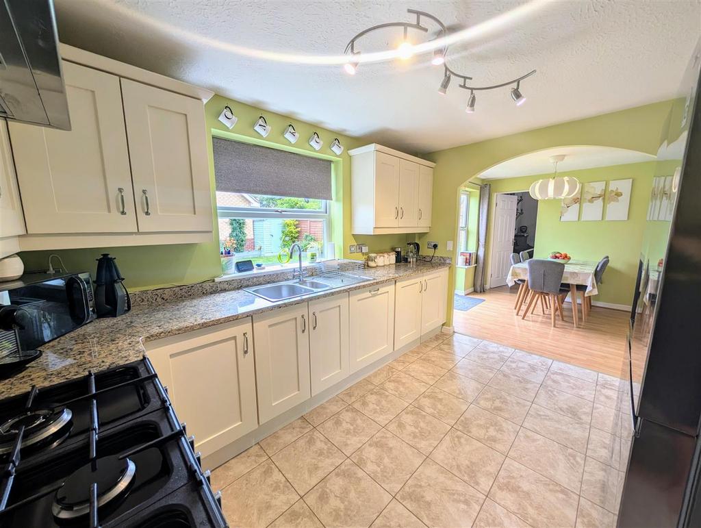 Kitchen Diner