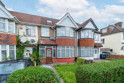 4 bedroom terraced house for sale, Princes Avenue, London NW9