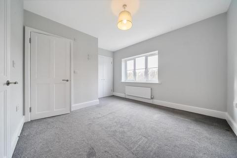 2 bedroom end of terrace house for sale, Newbury,  Berkshire,  RG14