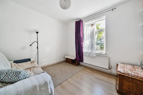 1 bedroom maisonette for sale, Otterden Street, London