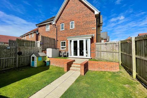 3 bedroom semi-detached house for sale, Blackthorn Close, City Edge, Newcastle upon Tyne, NE5