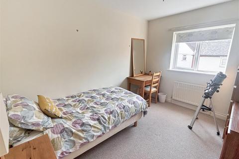 2d Cherry Orchard, Wellesbourne, Warwick, CV35 9NB