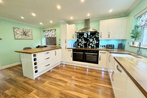 3 bedroom detached house for sale, Ash, Guildford GU12