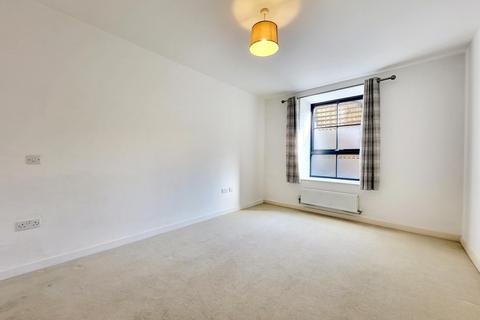 2 bedroom flat for sale, Kinderlee Mill North, Kinderlee Way, Chisworth, Glossop, SK13