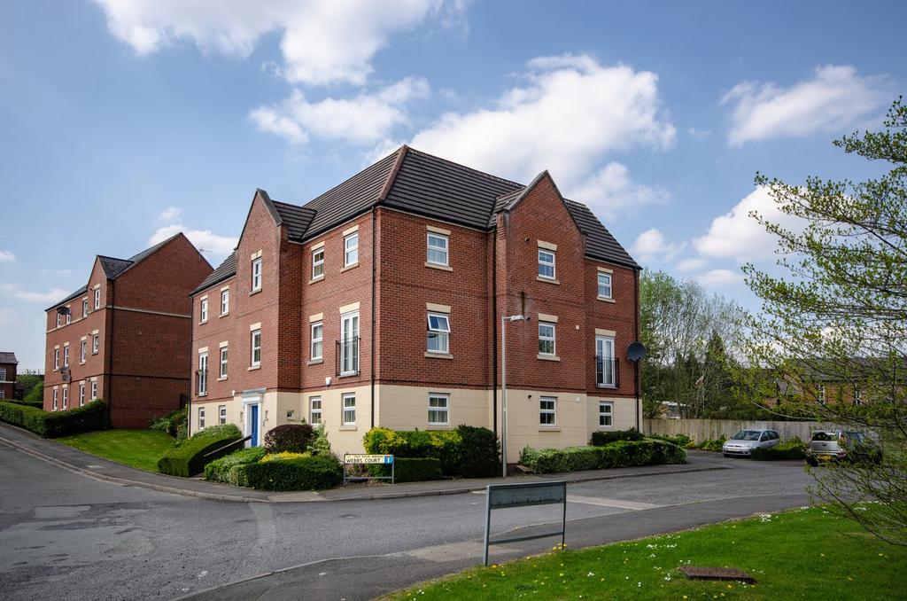 Hollands Road, Northwich, CW9 2 bed apartment to rent £795 pcm (£183 pw)