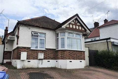 3 bedroom bungalow for sale, Edgware HA8