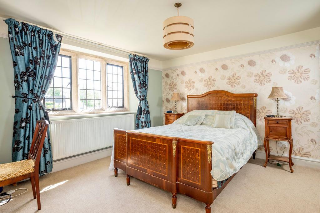 Main House   Bedroom