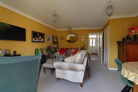 4 bedroom terraced house for sale, Palmers Court, Stonehouse