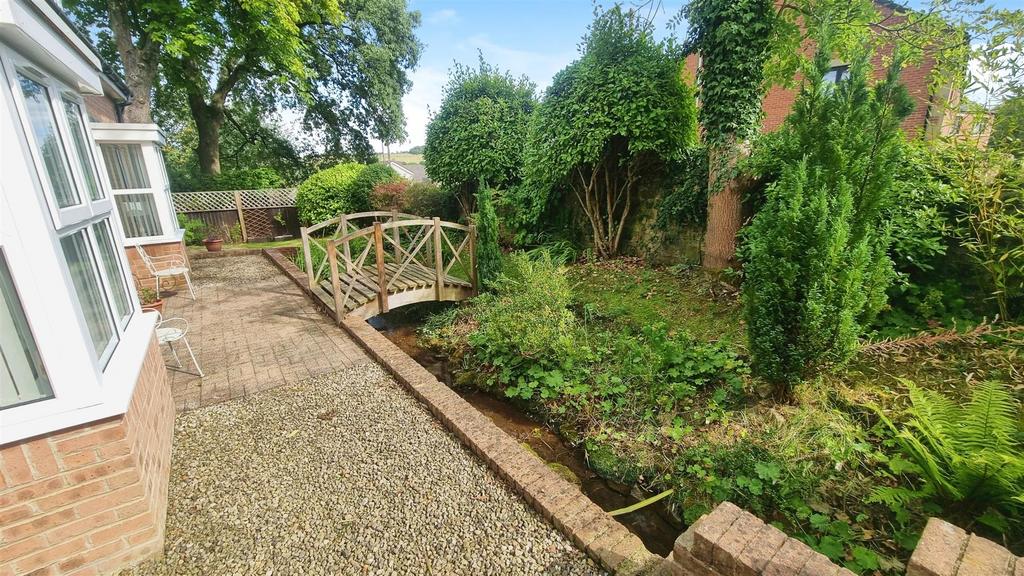B5d080d3-image03301.jpg