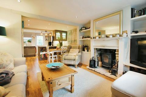undefined, Chestnut Terrace, Cheltenham GL53