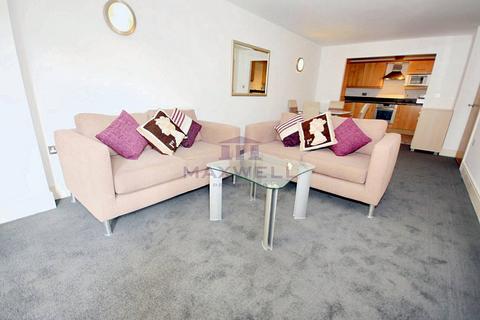 2 bedroom flat for sale, Cassilis Road, London E14