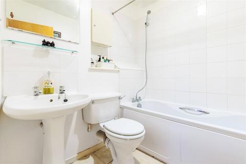 1 bedroom flat for sale, Chamberlain Place, Walthamstow, London, E17