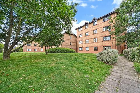 1 bedroom flat for sale, Chamberlain Place, Walthamstow, London, E17