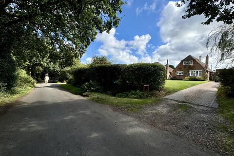 3 bedroom bungalow for sale, Peelings Lane, Westham, Pevensey, East Sussex, BN24