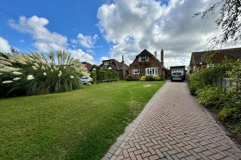 3 bedroom bungalow for sale, Peelings Lane, Westham, Pevensey, East Sussex, BN24