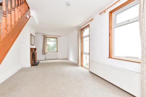 4 Mount Pleasant Road, Caterham, CR3 6LP
