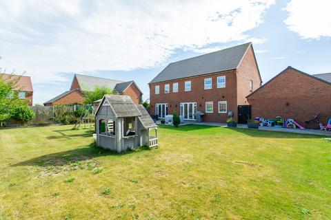 5 bedroom detached house for sale, Windsor Place, Preston, CT3