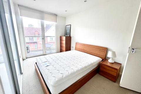 3 bedroom apartment to rent, Central Street, London EC1V