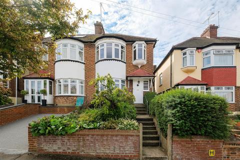 19 Brindwood Road, London, E4 8BH