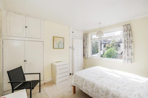 19 Brindwood Road, London, E4 8BH