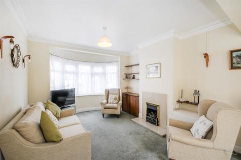 19 Brindwood Road, London, E4 8BH