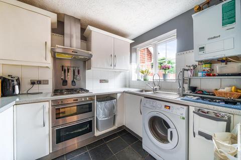 3 bedroom semi-detached house to rent, Windsor,  Berkshire,  SL4