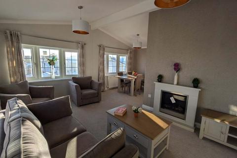 2 bedroom park home for sale, Saltmarshe Castle Park