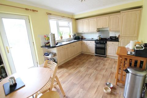 2 bedroom end of terrace house for sale, Best Lane, Oxenhope, Keighley, BD22