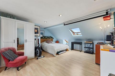 162 Fairlawn Park, London, SE26 5SD