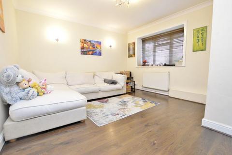 2 bedroom end of terrace house for sale, Brocket Way, Chigwell