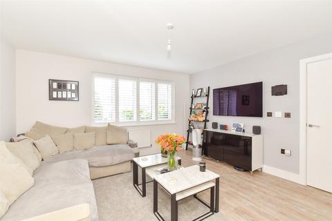 2 bedroom ground floor flat for sale, Morris Square, Bognor Regis, West Sussex