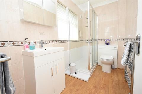 2 bedroom bungalow for sale, Brandenburg Road, Canvey Island SS8