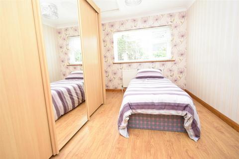 2 bedroom bungalow for sale, Brandenburg Road, Canvey Island SS8