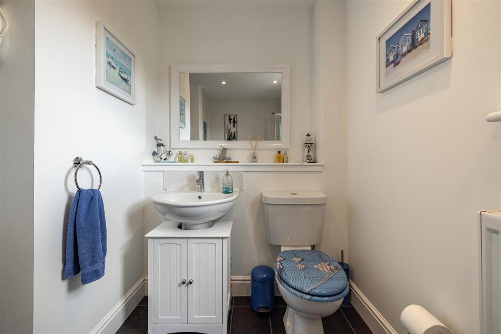 31 Redpath Crescent Galashiels 25.JPG