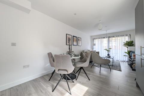 2 bedroom flat for sale, Ye Old Dairy, Watford WD19