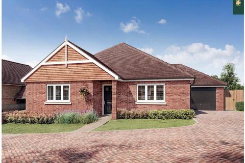 3 bedroom detached bungalow for sale, Burgh Heath, Tadworth