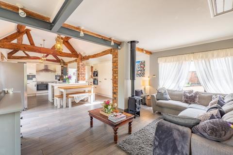 5 bedroom barn conversion for sale, Shelfield, Warwickshire, B49