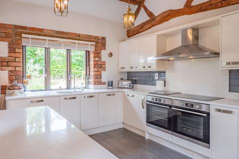 5 bedroom barn conversion for sale, Shelfield, Warwickshire, B49