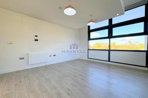 2 bedroom flat for sale, Edinburgh Gate, Harlow CM20