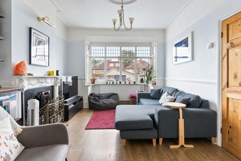 27 Weihurst Gardens, Sutton, SM1 4PQ