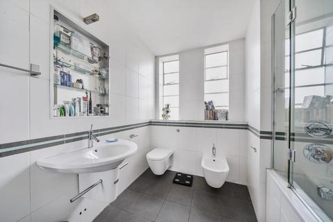 3 bedroom flat for sale, Highgate Village,  London N6,  N6